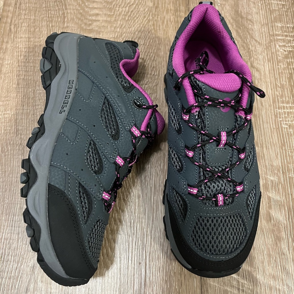 Merrell Moab 3 low hiking shoes